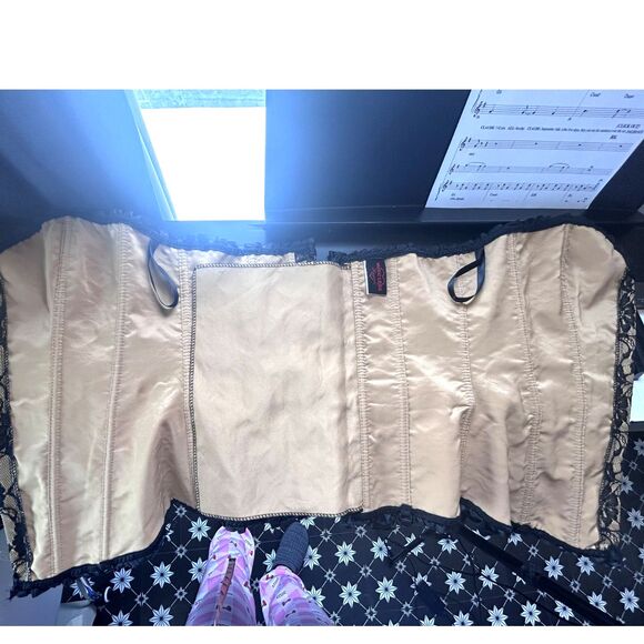 Womens Sz L Lace Corset Bow Ren Faire Valentines Lingerie Sexy Ruffle Boudoir - Picture 10 of 14